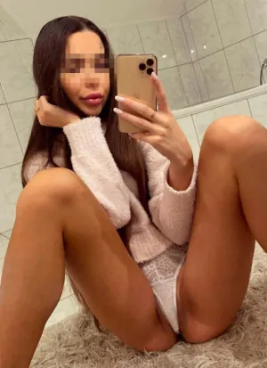 проститутка Виталина, 22, Артём