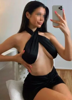 проститутка Алёнушка, 23, Артём